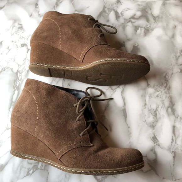 Franco Sarto Mocha Brown or Latte Brown Coloured Lace Up Suede Wedges - Picture 4 of 14